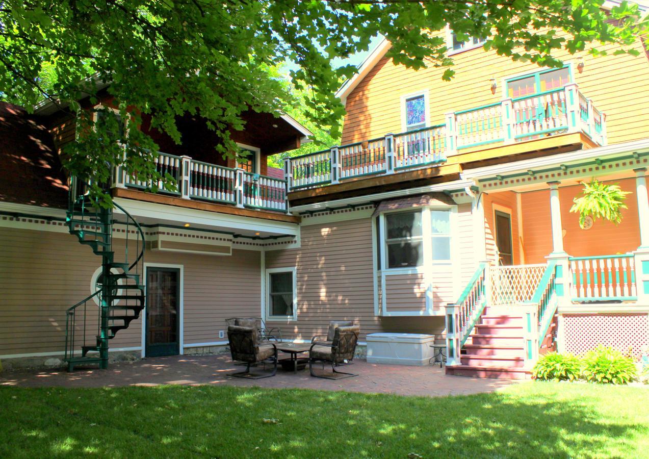 Himelhoch Bed & Breakfast Caro Exterior photo