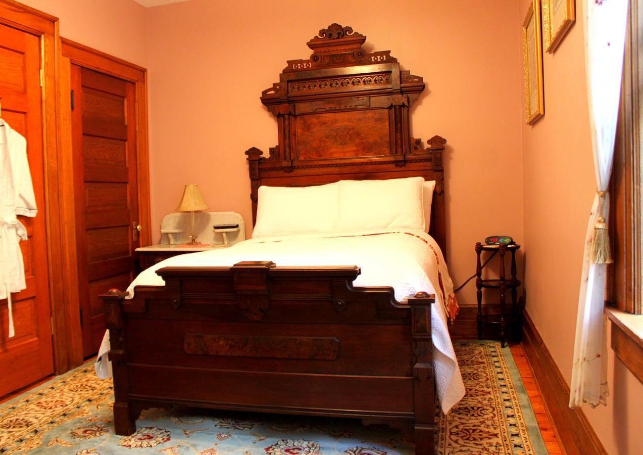 Himelhoch Bed & Breakfast Caro Exterior photo